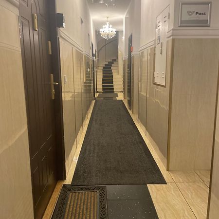 Diamond Apartment Виена Екстериор снимка